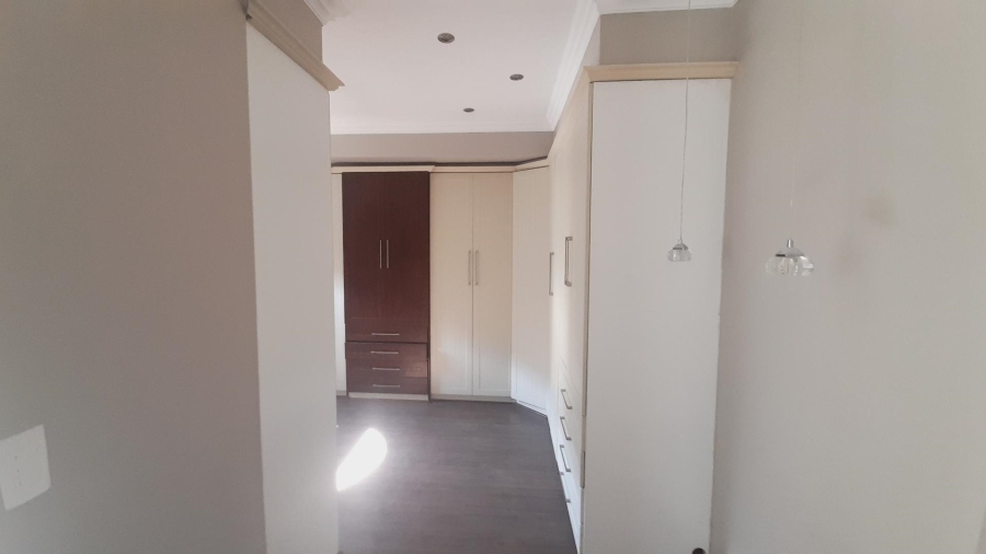 4 Bedroom Property for Sale in Estate D Afrique North West